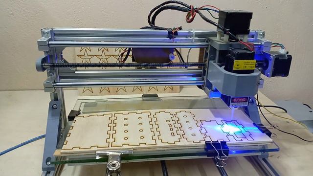 How to make a wooden case for Raspberry pi4 with CNC 5500mW Laser смотреть онлайн