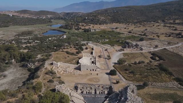 Exploring Pakistan: Top 10 Tourist Places To Visit In Pakistan | Travel Vlog Pakistan | Que4710