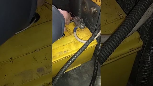 ещё один инструмент Профессионального автослесаря-автоэлектрика смотреть онлайн