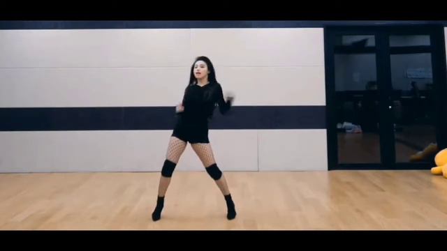 BABY MONSTERS - DANCE PRACTICE (YG TRAINEE)
