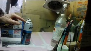 Как достать краску из баллона.