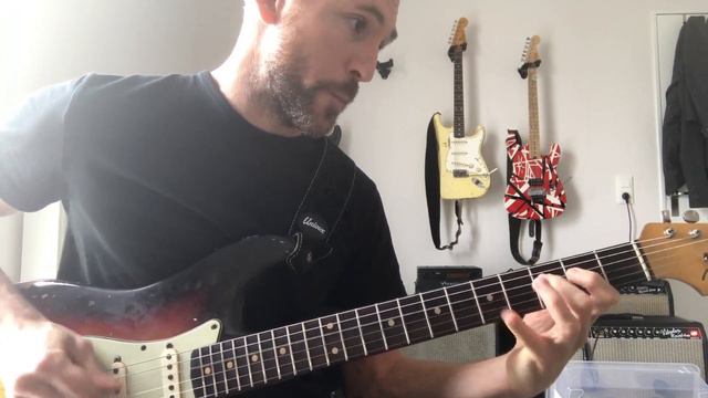 Gypsy style lick ---63 Stratocaster Vibrolux Reverb replica--- смотреть онлайн