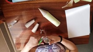 С днем космонавтики / Ракета из картона