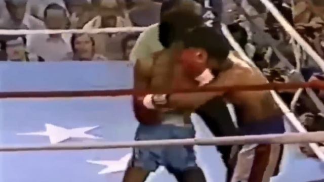 La gran sorpresa! Salvador Sanchez vs Wilfredo Gomez Highlights смотреть онлайн