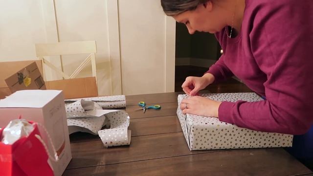 Распаковка Рождественских подарков | Как празднуют Американское РОЖДЕСТВО в США | Влогмас смотреть онлайн