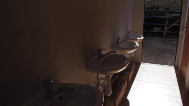 Бытовка сантехническая (туалет) 6000х2400мм КРЫМТЕХКАРКАС смотреть онлайн