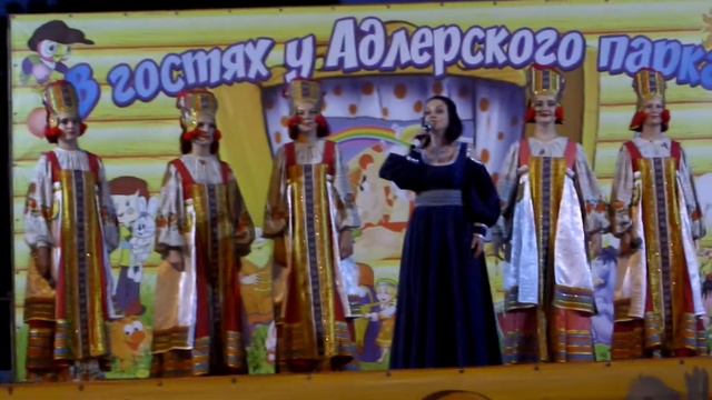 "Хвалебная", Алёна Ларькина и ансамбль "Золотой ларец" смотреть онлайн