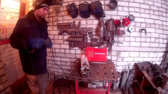 Как собрать и сварить коллектор отопления своими руками (подробно).mp4 смотреть онлайн