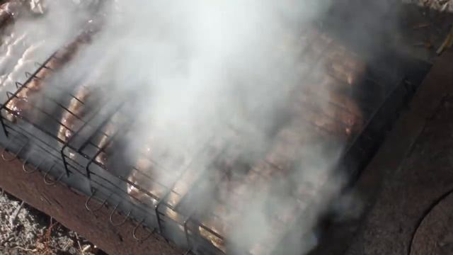 Как готовить украинский люля-кебаб на мангале, чтобы фарш не отваливался смотреть онлайн