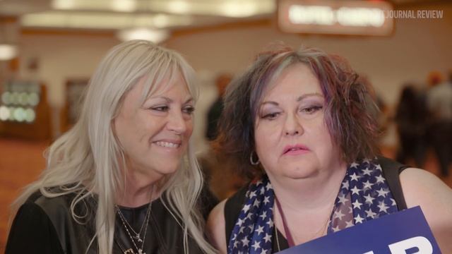 Republicans React To Hearing "President Hillary Clinton" in Slow Motion смотреть онлайн