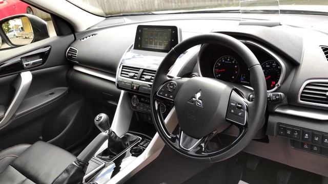 SOLD 2018 Mitsubishi Eclipse Cross1.5T 4 SUV Manual Petrol (163 ps) смотреть онлайн