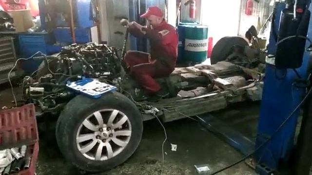 Квадроцикл РЕНДЖ РОВЕР смотреть онлайн