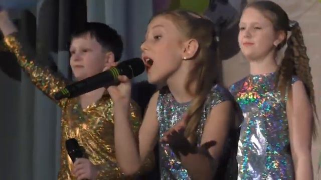 Ансамбль Настроение 18/12/16 - Ветер перемен смотреть онлайн