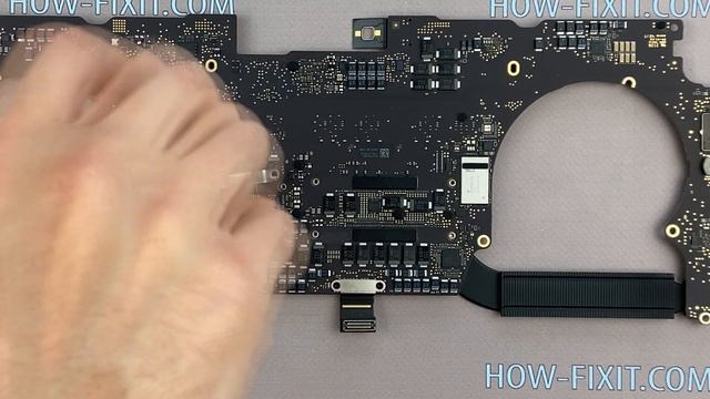 MacBook Pro 15 Touch Bar 2016 & 2017 Disassembling, cleaning and thermal paste replacement смотреть онлайн