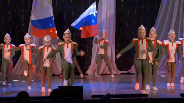 Образцовая студия современного танца "Нон-стоп", "Наша Армия" смотреть онлайн