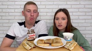 МУКБАНГ БЛИНЫ НУТЕЛЛА СМЕТАНА ответы на вопросы | MUKBANG PANCAKES NUTELLA