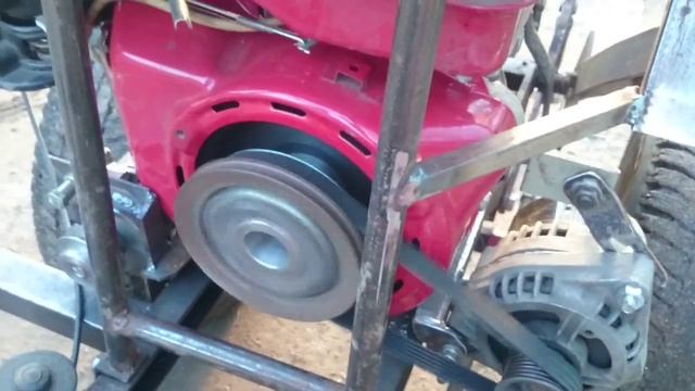 Автомобильный генератор на мотоблок..mp4 смотреть онлайн