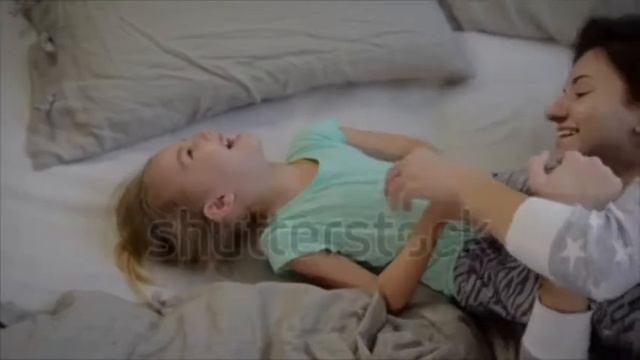 Huggies Little Walkers Sohpia Daily Version смотреть онлайн