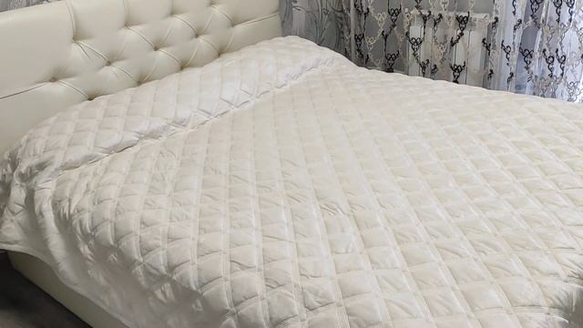 РОСКОШНОЕ СТЕГАНОЕ ПОКРЫВАЛО ИЗ ВЕЛЮРА ВЫСШЕГО КАЧЕСТВА В КУРСКЕ смотреть онлайн