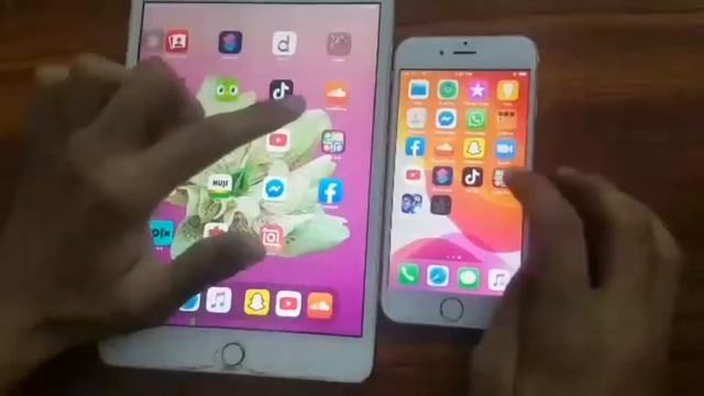 iPad mini 4 vs iPhone 6s speed test new iOS 13.5.1 in 2020 смотреть онлайн