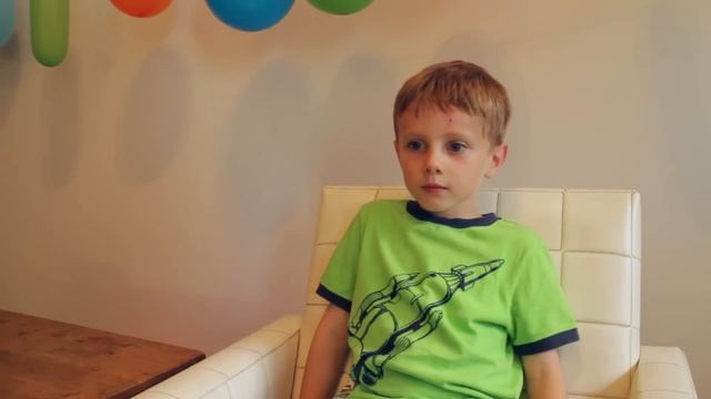 "The Balloon Show" for learning colors -- children's educational video смотреть онлайн