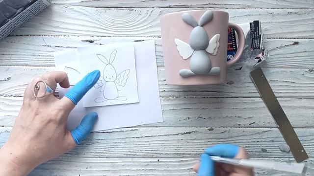 Мастер-класс: Декор кружки "Зайка" из полимерной глины FIMO/polymer clay tutorial смотреть онлайн