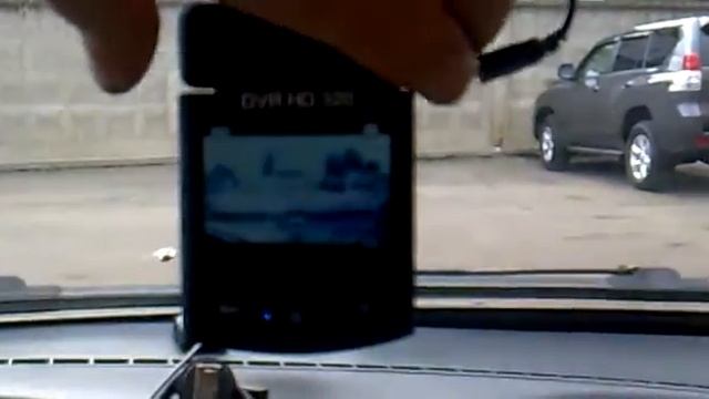 Видеорегистратор ParkCity DVR HD 320, крепление на магнитах смотреть онлайн