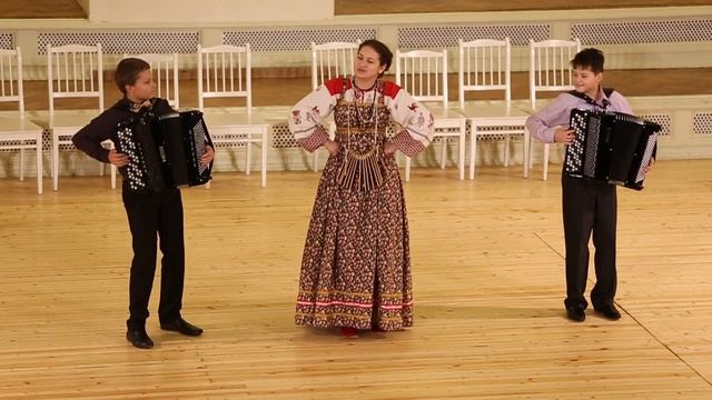 Кристина Петрова, Василий Кирюхин и Сергей Аксенов смотреть онлайн