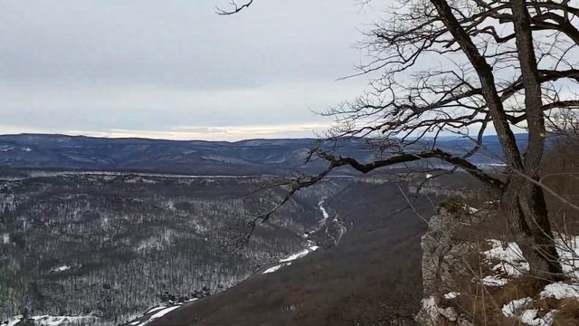 ЛагоНаки Адыгея зима 2020 #3 Савранская канатная дорога Скала Чертов палец Пещера Желаний смотреть онлайн