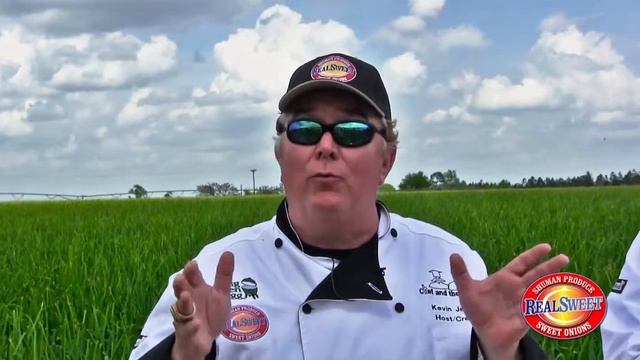 Cool RealSweet Vidalia® Summer Salad