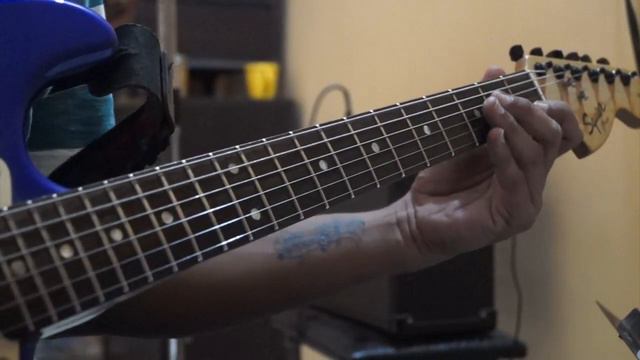 Hole in my shoe. Trinity rock and pop guitar initial grade. смотреть онлайн
