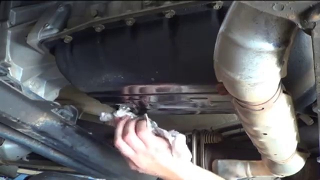 Suzuki Grand Vitara 2006 - замена масла ATF в автоматической коробке передач смотреть онлайн