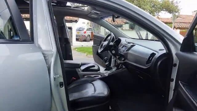 KIA SPORTAGE REVOLUTION SUMMA MT смотреть онлайн