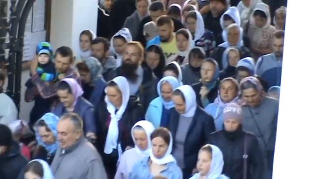 Начало крестного хода с мощами преподобного Иова. 08.09.2022г. смотреть онлайн