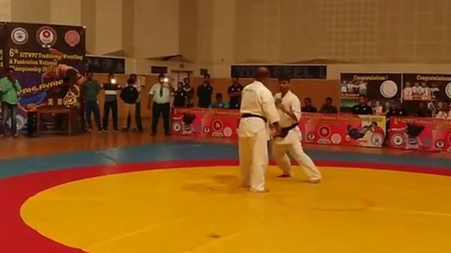 Ashihara Karate Sabaki demo by Kaicho Hoosain Narker in India смотреть онлайн