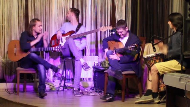 Duo Aranjuez [Дуэт Аранхуэс].Выступление в Арт-кафе - Республика.30/01/2016/ смотреть онлайн