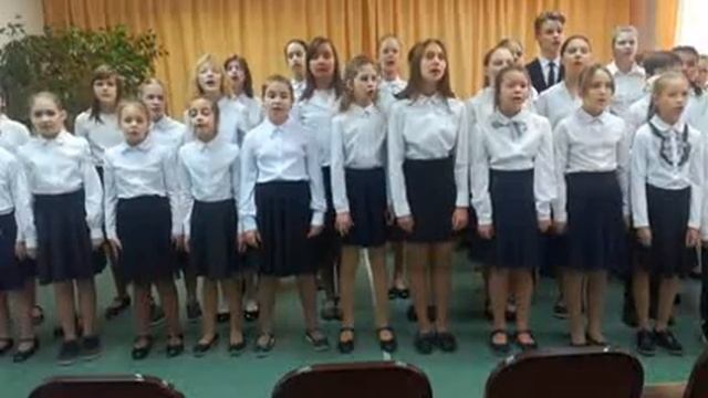 Исполняет старшая группа хора, преподаватель Гуляева Т.А. концертмейстер Хализев А.И. смотреть онлайн