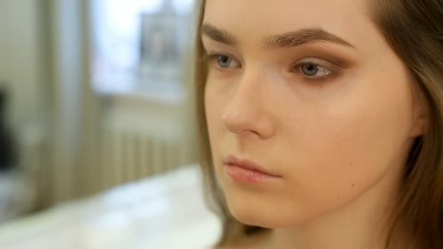 Катя Махлай и нависшее веко смотреть онлайн