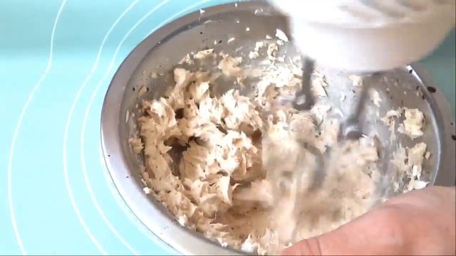 Рецепт.Как приготовить МИНИ-ТОРТ С КРЕМОМ. Sit at home cook with me Mini cakes. смотреть онлайн