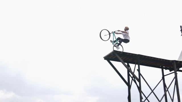 Two Brothers, Two Insane Bike Parks: The Godzieks