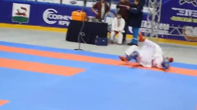 Юные каратисты дерутся в Уфе смотреть онлайн