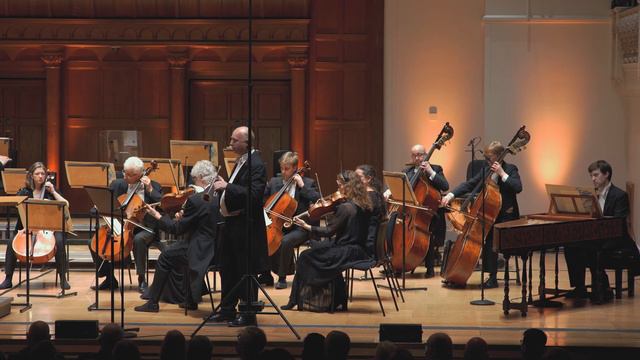 Vivaldi, concerto for Two Trumpets in C, RV537 7'. Paul Merkelo with the English Chamber Orchestra смотреть онлайн