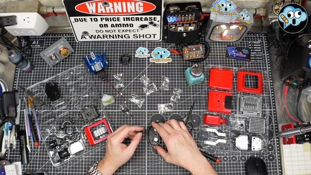 Large scale Agora Models Generation 1 Optimus Prime Transformers partwork kit pack 4 смотреть онлайн