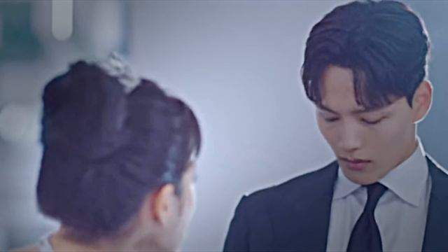 Pretty Savage | Multifemale