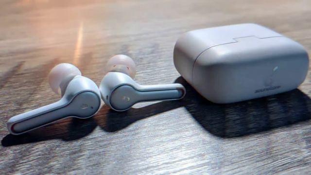 Anker Soundcore Liberty Air 2 смотреть онлайн