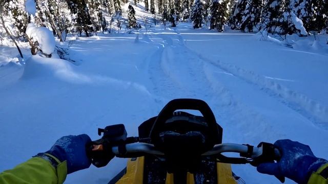 Поездка на снегоходах в Ортон в феврале 2023г. смотреть онлайн