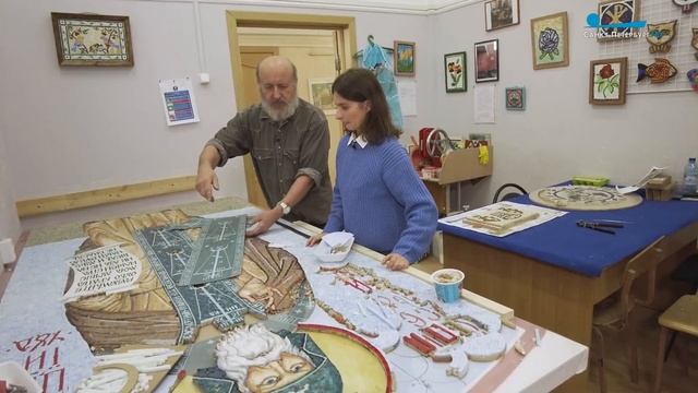 «Святые покровители града Петра». Как в Александро-Невской лавре работают над мозаичными иконами смотреть онлайн
