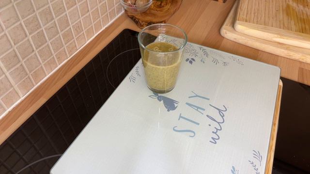 Kiwi smoothie Recipe for breakfast Healthy Side смотреть онлайн