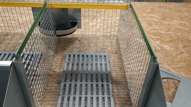 КЛЕТКА ДЛЯ КРОЛИКОВ маточно-откормочная 4х местная. смотреть онлайн