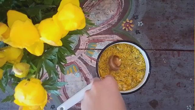 "Мед" из одуванчиков смотреть онлайн